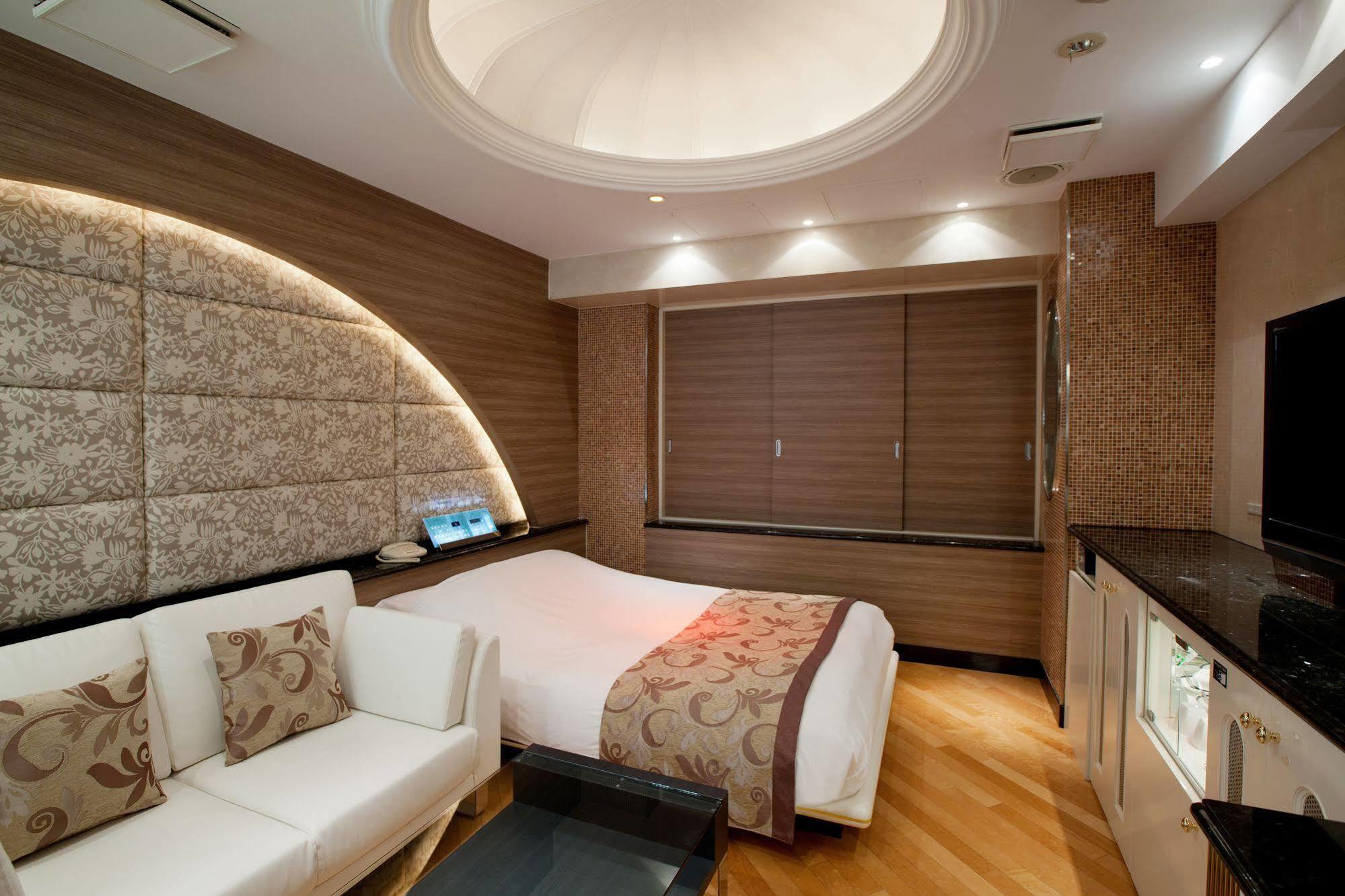 Hotel An Shinjuku Kabukicho (Adults Only) Токио Екстериор снимка