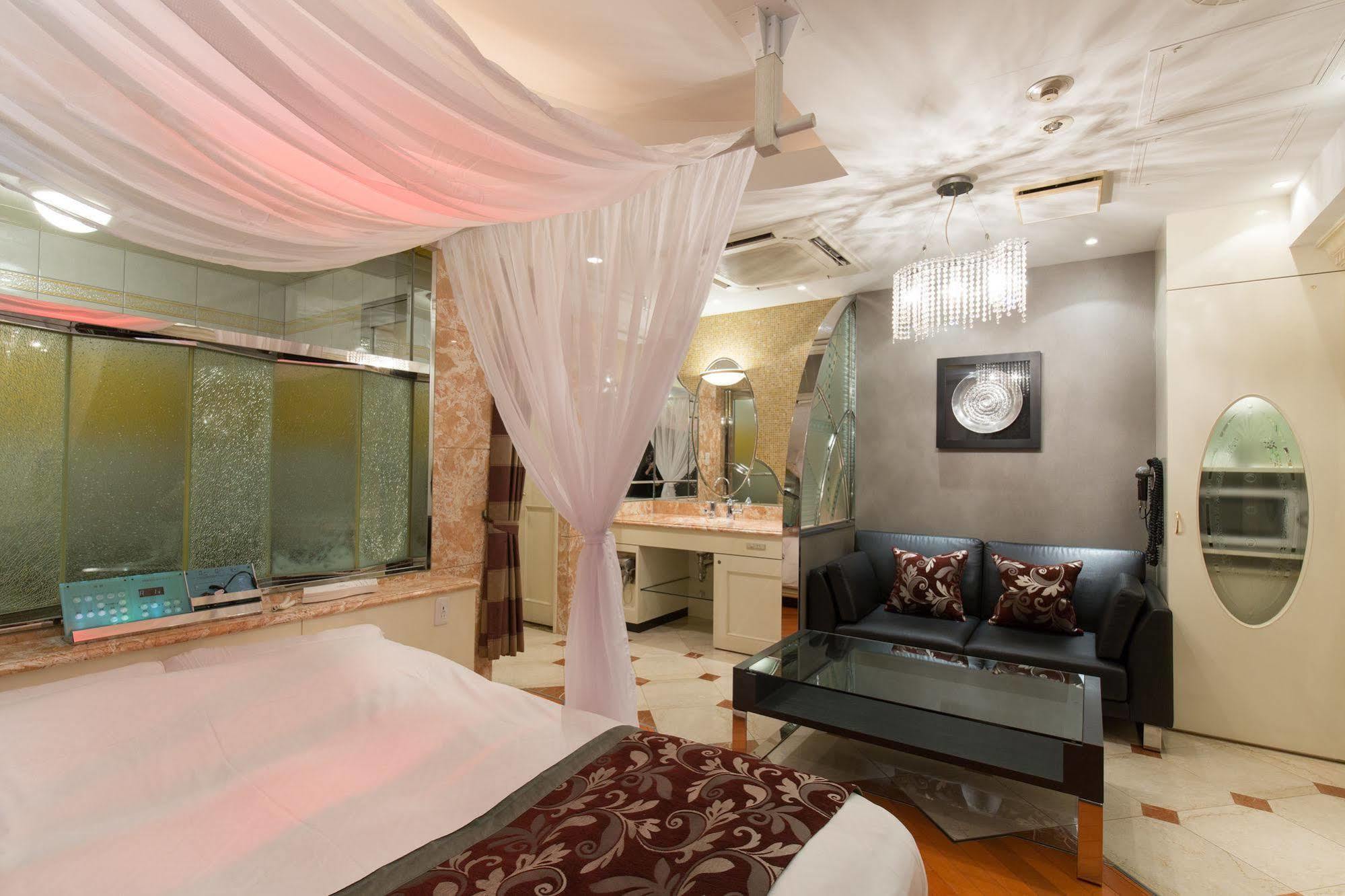 Hotel An Shinjuku Kabukicho (Adults Only) Токио Екстериор снимка