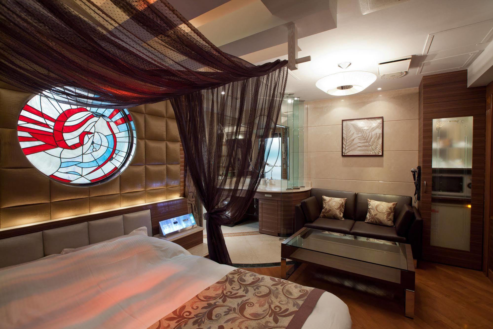 Hotel An Shinjuku Kabukicho (Adults Only) Токио Екстериор снимка